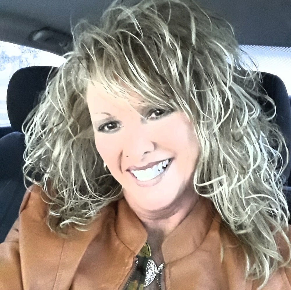 Meet your Posher, Sharon